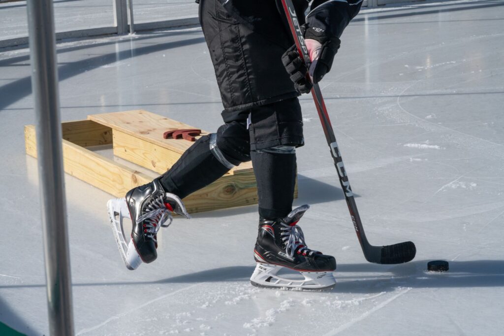 Pond Hockey