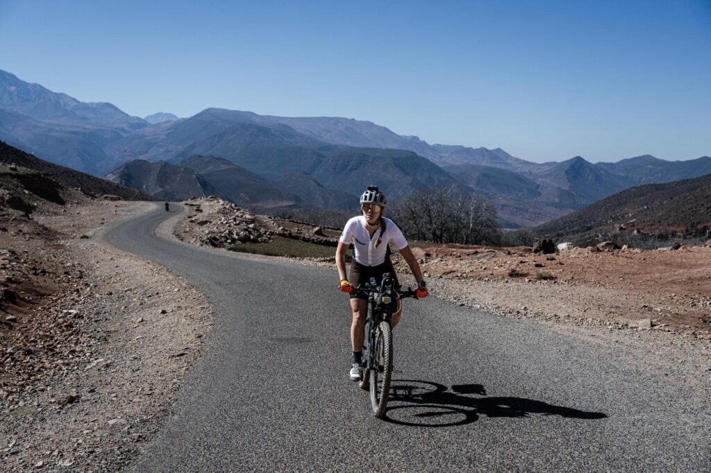 Cynthia Frazier - Atlas Mountain Cycling Race