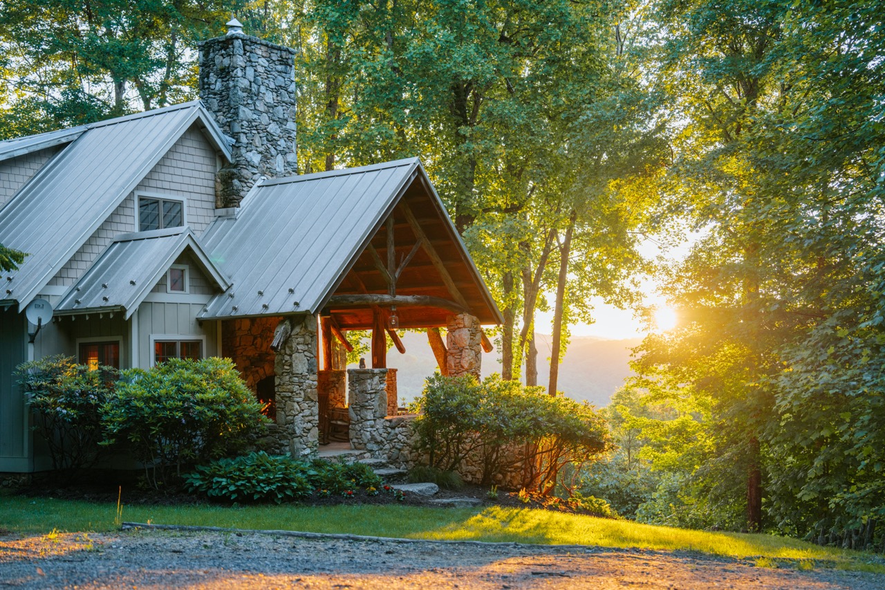 June 2024 Pond Mountain Cabins (Windfall) - Samuel Martin