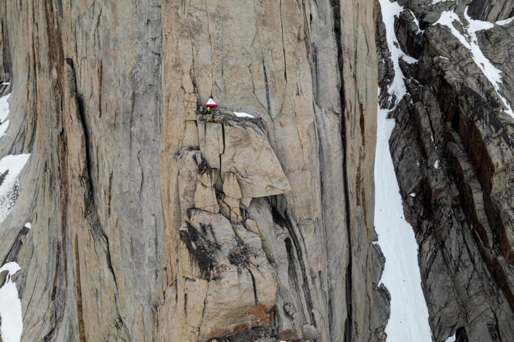 A Baffin Vacation: Love on Ice (Photos)