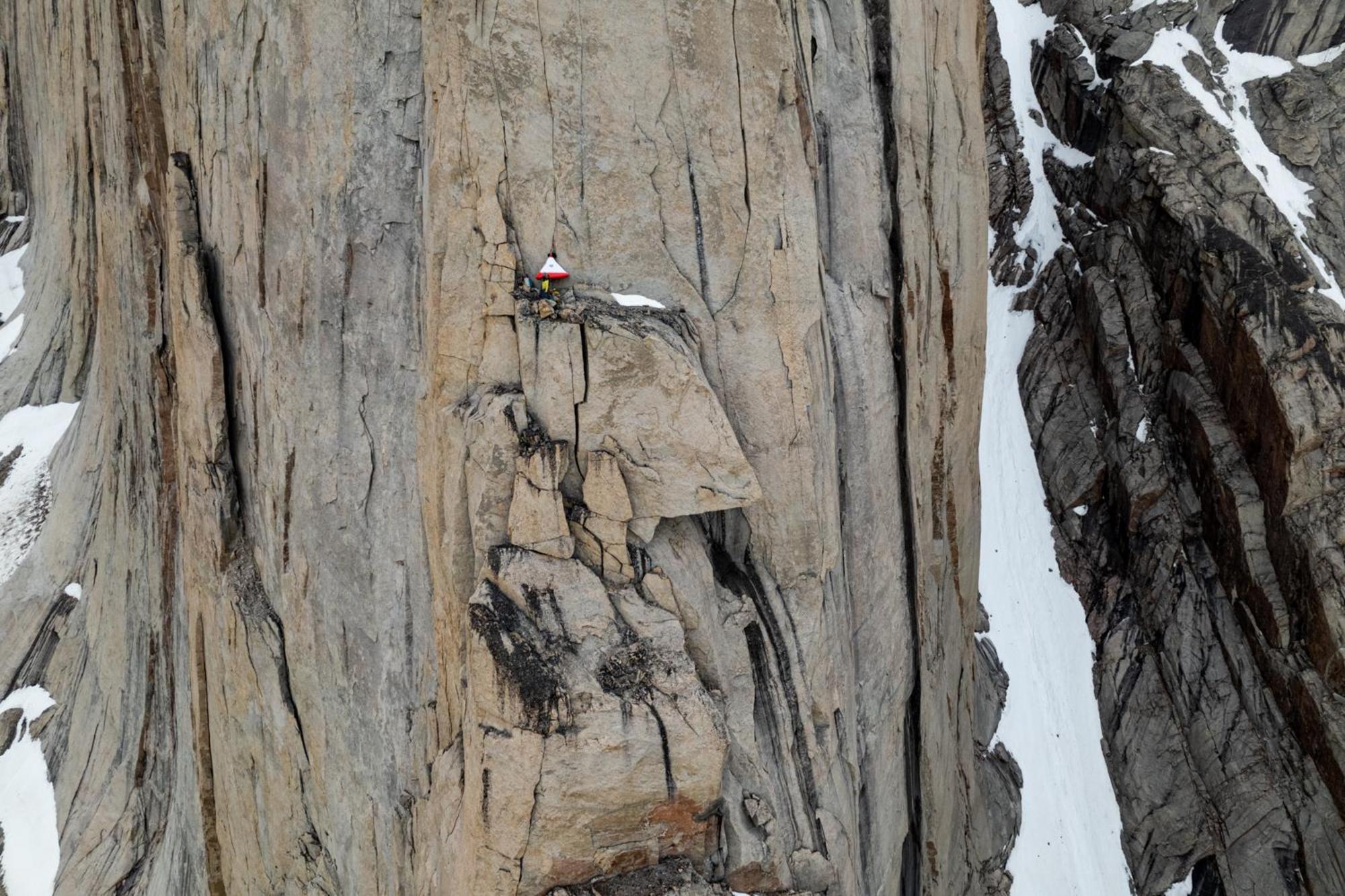 A Baffin Vacation: Love on Ice (Photos)